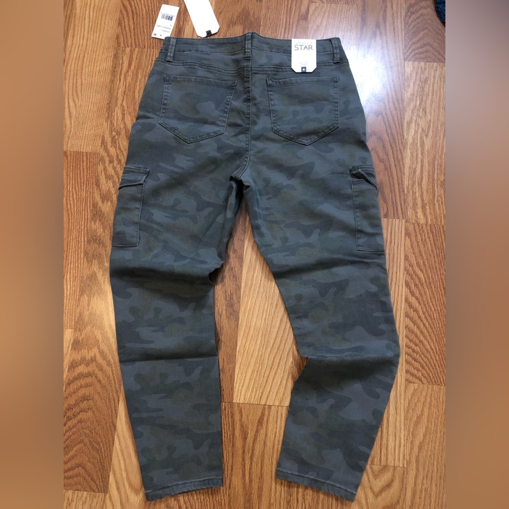 Vanilla Star Skinny Jeans - Picture 2 of 2